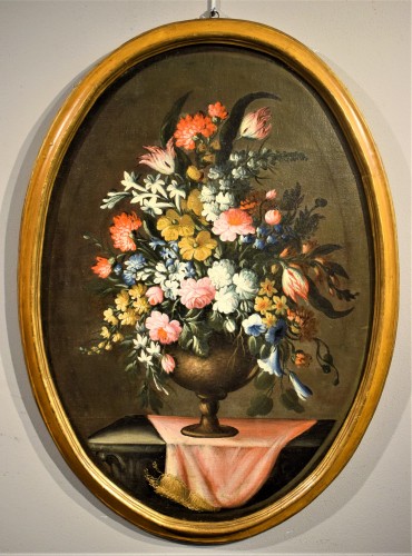 Paire de natures mortes de fleurs - Francesco Lavagna (1684-1724) - Tableaux et dessins Style Louis XIV